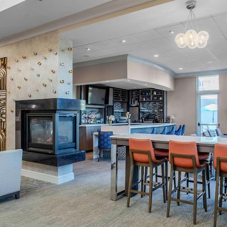 Hilton Garden Inn Freeport Downtown Eksteriør billede